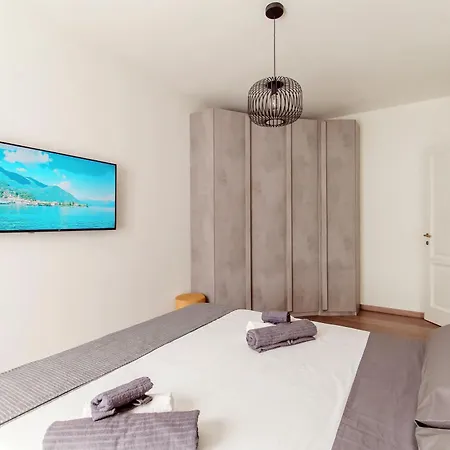 Apartment Ortensia - House Of Travelers