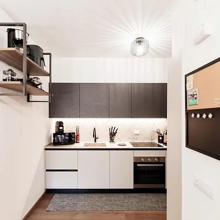 Ortensia - House Of Travelers Apartment *
