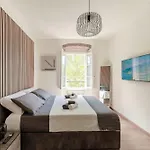 Ortensia By 