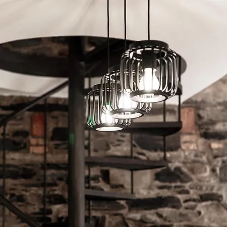 Ortensia - House Of Travelers コモ