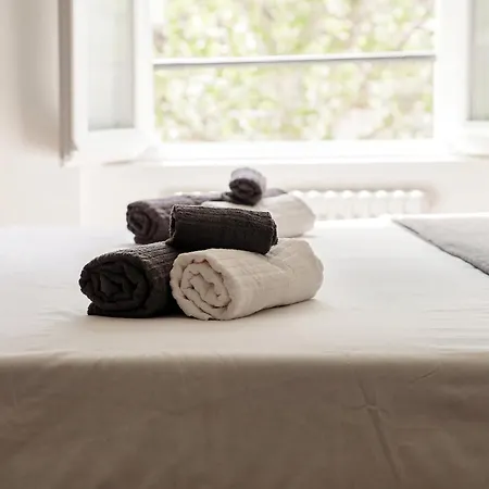 Ortensia - House Of Travelers